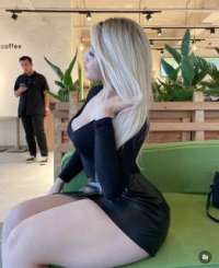 bayan Buğlem. Samsunda yeniyim öğrenciyim