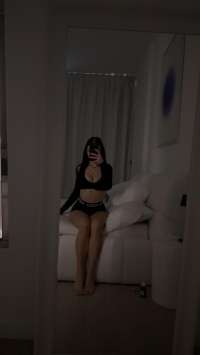 FİT beyaz tenli bayan Eyşan