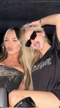 İki genç arkadaş Belinay