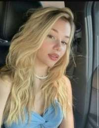 İzmir’den yeni gelen bayan Kumsal