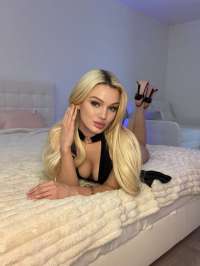 Kristina Samsun escort