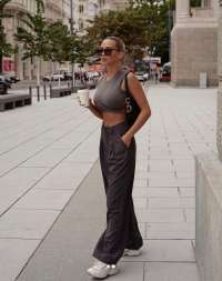 Merkez ciflik caddesi bayan Zehra