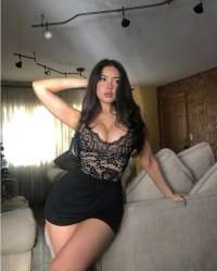 Samsun Kendi yerinde görüşen escort İrem