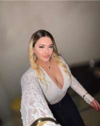 Yini Samsun Sarışın bayan Jale