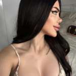 Esmer tenli escort Aleyna